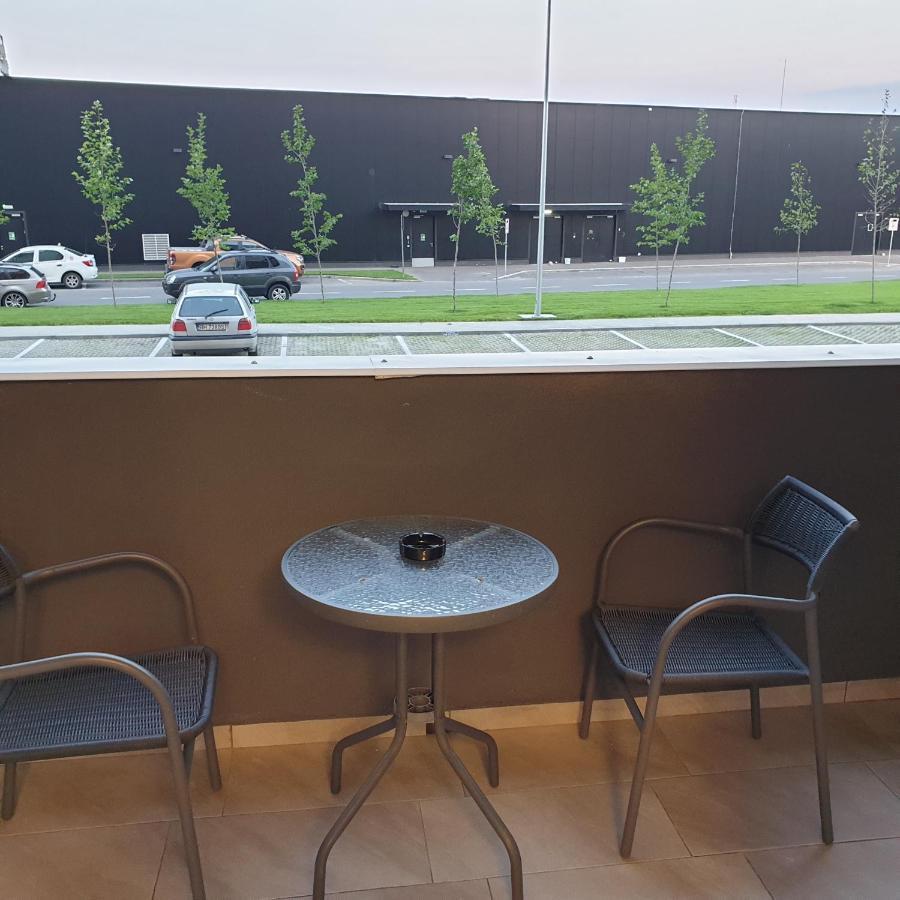 Carolina Sweet Apartament Орадя Екстер'єр фото